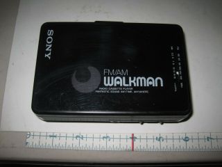 Vintage Sony Fm/am Walkman Radio Cassette Player Not Wm - Af22 Parts