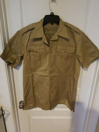 Vintage Us Military Uniform Khaki Uniform Dress Shirt Size M.  Short Sleeve