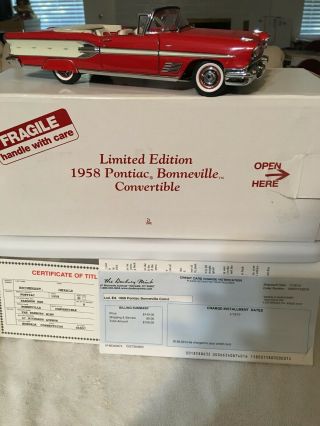 Danbury 1:24 Scale Limited Edition 1958 Pontiac Bonneville Convertible