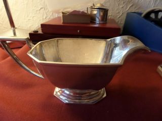247 Grams,  A Very Heavy Gauge Fully Hallmarked Solid Silver Gravy Boat