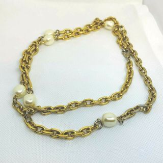 Vintage Gold Tone Necklace With Faux Pearls