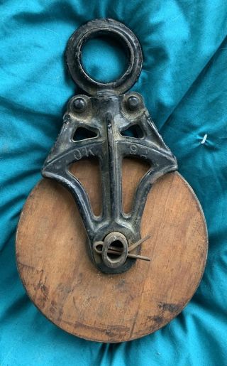 Vintage Wood And Iron Barn Pulley Ok 8a 9a