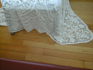 Vintage Quaker lace off white tablecloth 64X74 crafting 2