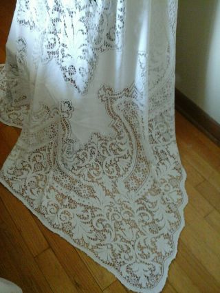 Vintage Quaker lace off white tablecloth 64X74 crafting 3