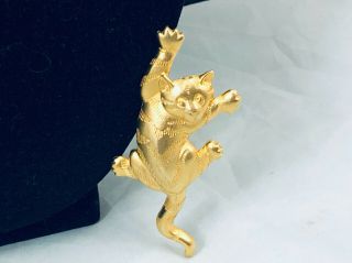 Vintage Jj Jonette Textured Gold Tone Stretching Tiger/tabby Cat Brooch
