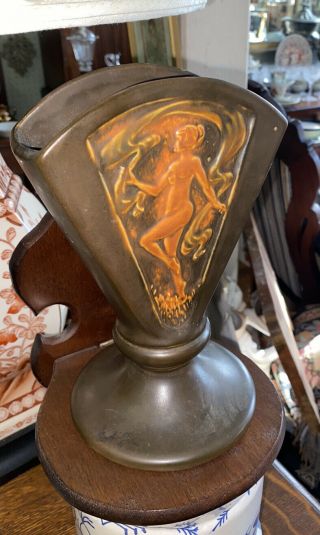 Antique Roseville Brown Silhouette Nude Fan Vase 8.  5” Tall