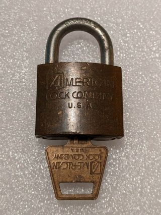 Vintage U.  S.  Military American Lock Company Usa Brass Padlock With Key -