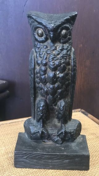 Antique Bradley & Hubbard Usa Cast Iron Owl 8” Statue Door Doorstop B&h Meriden