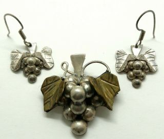 Vintage Taxco 925 Sterling Silver Brooch Pin & Dangle Earrings Grapes & Leaves