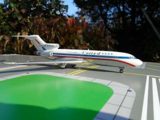 Inflight 200 1/200 Scale Boeing 727 - 100 United Airlines N7002u If721ua0120