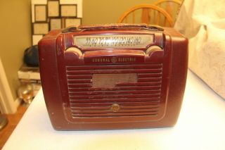 Vintage General Electric Bakelite Tube Radio