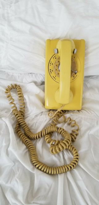 Vintage Western Electric Yellow Wall Phone 554 BMP Rotary Wall Phone 3