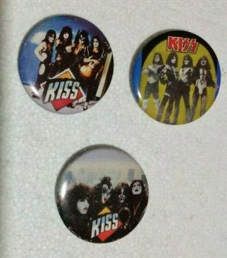 Kiss Love Gun Plus 2 Others Vintage 1970s Button Badges X 3