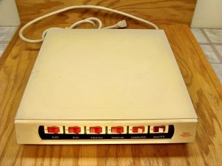 Vintage Belkin Power Controller 5 Switches / Master F5C120 Surge Protector 2