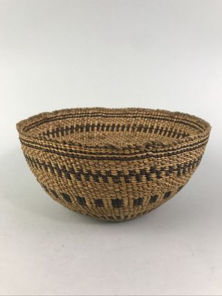 Antique Hand Woven Modoc,  Klamath Native Indian Basket Estate Find Nr