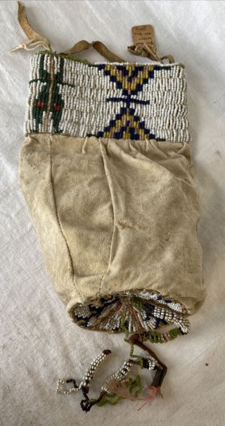 Antique Native American Sioux Indian Beaded Hide Leather Bag Pouch