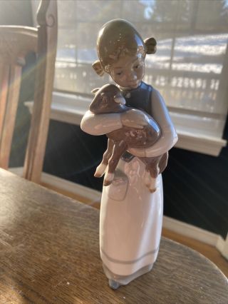 Vintage Lladro Girl With Lamb Figurine 1010 Porcelain Collectible