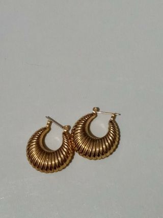 Vintage Milor 14k Yellow Gold Hoop Earrings