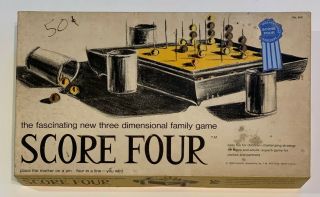 Vintage 1968 Score Four Three Dimensional Tic Tac Toe 400 Board Game Complete.