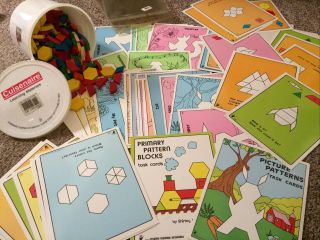 [edu] Vintage Wooden Pattern Blocks With Pattern Cards For Pre - K To First Grade
