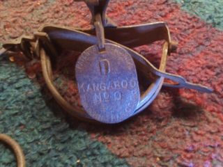 Vintage Triumph Kangaroo 0 Oval Pan Trap