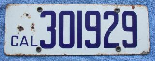1916 California Porcelain License Plate 301929