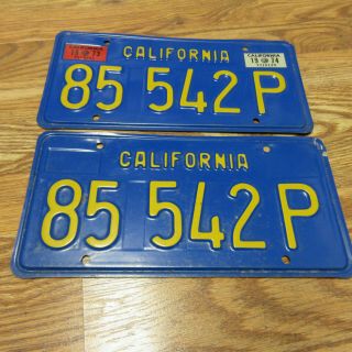 1973 - 1974 California License Plates - Matched Set - 85 542p - Blue W/ Yellow