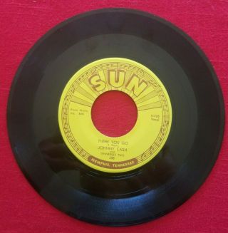 Johnny Cash Nm Vintage 45rpm " There You Go " & " Train Of Love " Sun Records 258