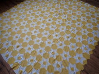 Expertly Handpieced Vintage 30s Mustard Yellow & White Star Quilt Top 86x82