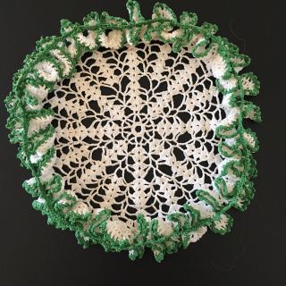 11 " Vintage Handmade Crochet White Green Doily Doilie Wedding