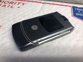 Motorola Razr V3 Grey T - Mobile Phone Good Shape Vintage Basic Flip 2g