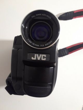 Vintage JVC GR - AX 750 Camcorder 2
