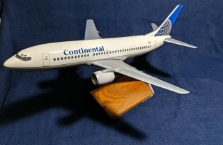 Pacmin Pacific Miniatures Continental Airlines Boeing 737 Model 1/100 Scale Rare