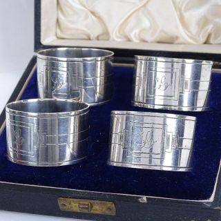 Fine Set Of 4 Cased Art Deco Silver Napkin Rings,  Walker & Hall,  Sheffield,  1944