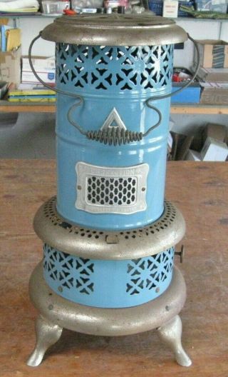Antique Perfection Oil Heater Burns Kerosene Too Model 630 Blue Porcelain
