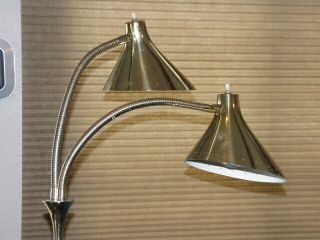 Mid Century Modern Hollywood Regency Laurel Brass Floor Lamp 2 Cone Reflectors