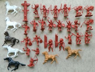 24 Vintage 1990s Red Brown Plastic Marx 54mm Fort Apache Indians,  Totem & Horses