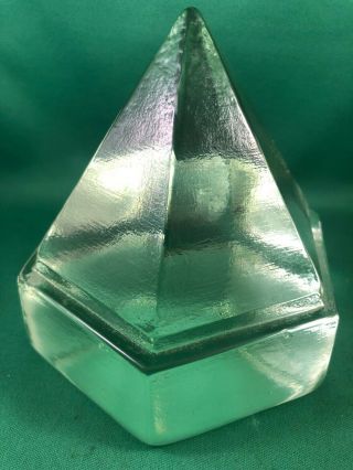 Vintage Mid Century Modern Mcm Hexagonal Pyramid Green Glass Heavy Paperweight