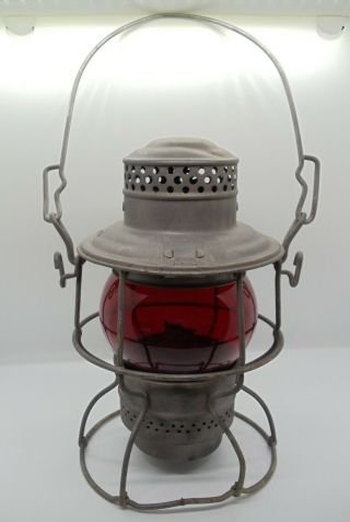 Antique The Adams & Westlake Co Cb & Q Railroad Kerosene Lantern Red Globe