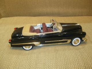 Vintage Road Legends 1949 Cadillac Coupe Deville Convertible,  1/18 Scale: Vnice