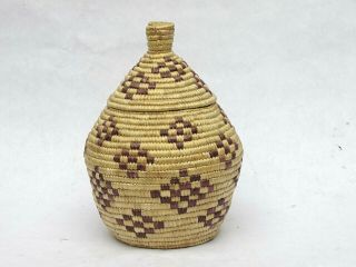 Antique Native American Indian Inuit Eskimo Alaska Sea Grass Lidded Basket