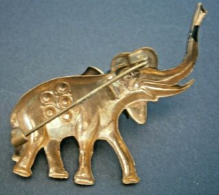 D99) Vintage gold tone green black gold enamel Art Deco style elephant brooch 3