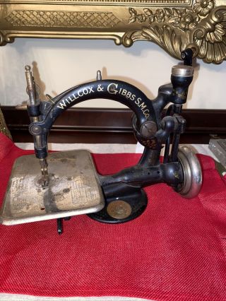 Antique Willcox & Gibbs S.  M.  Co Sewing Machine