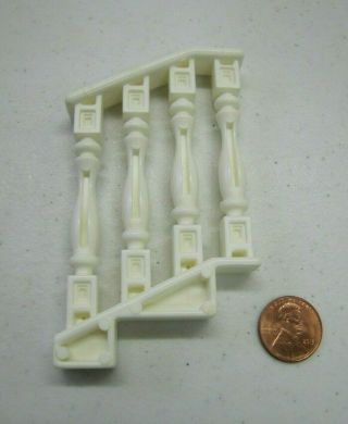 PLAYSKOOL Victorian Dollhouse WHITE RAILING for FRONT PORCH Vintage REPLACEMENT 2