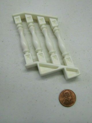 PLAYSKOOL Victorian Dollhouse WHITE RAILING for FRONT PORCH Vintage REPLACEMENT 3