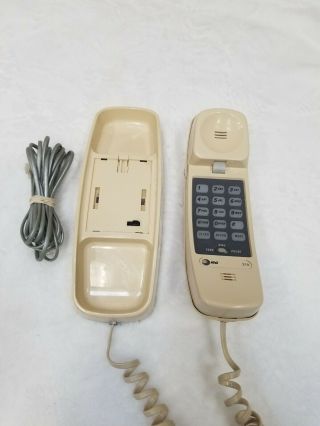 Vintage At&t Trimline 210 Beige Touch Tone Desk Or Wall Mount Telephone Phone