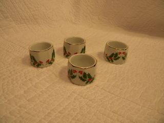 Vintage Holly Napkin Rings Set Of 4,  Hand Painted,  Made In Japan,  Trim Is Gold