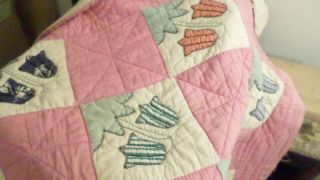 Vintage Pink Tulip Motif Hand Made Floral Quilt Blanket 96 X 76 " Rough Shape