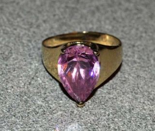 Vintage 10k Yellow Gold Ring W/pink Stone Size 6.  5