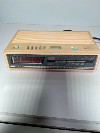Vintage 1980s Soundesign Am Fm Alarm Clock Radio Model 3620 Pnk Pink